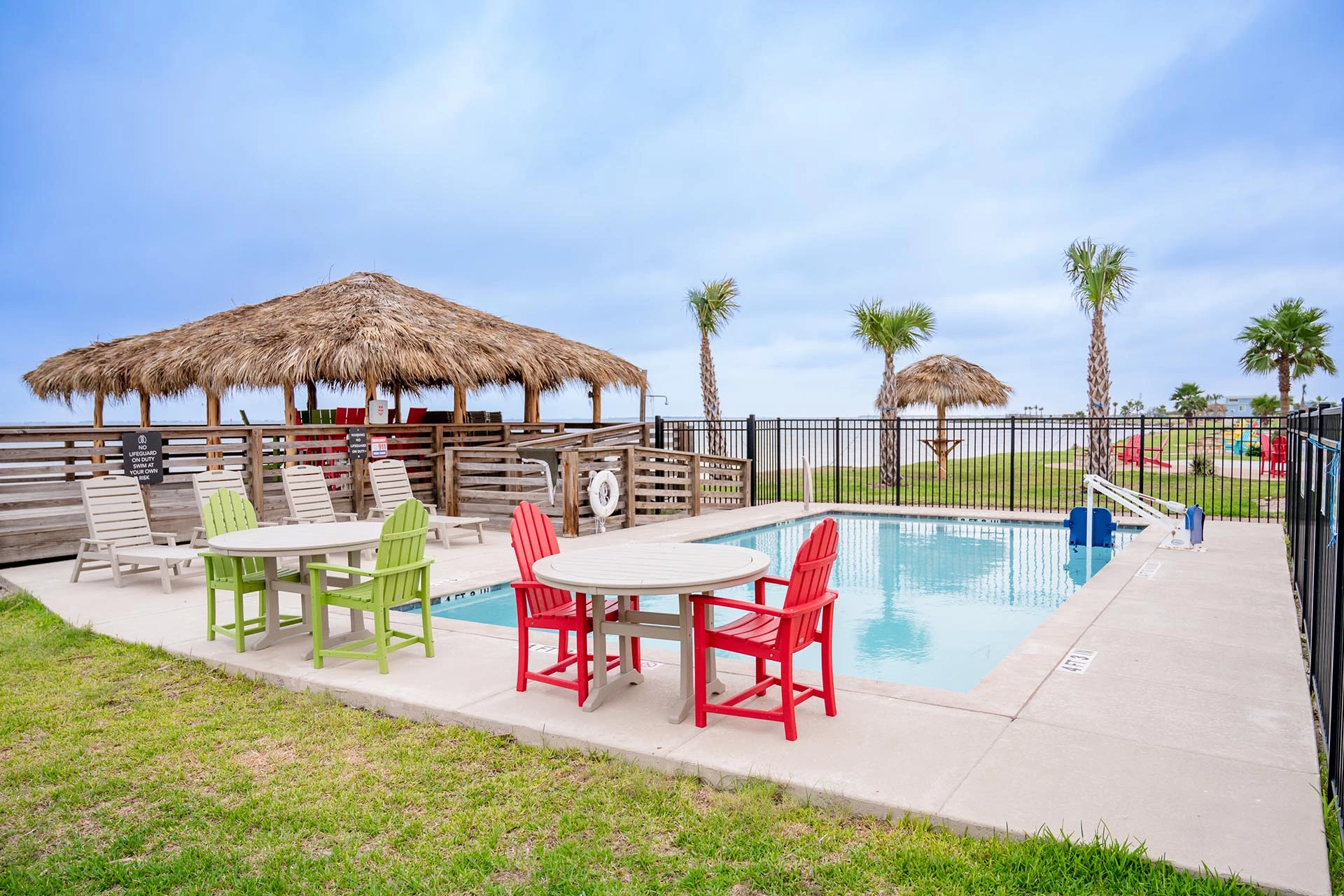 amenities_0020_pool
