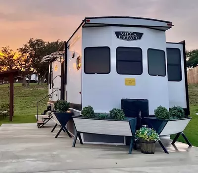 RV Rental 024