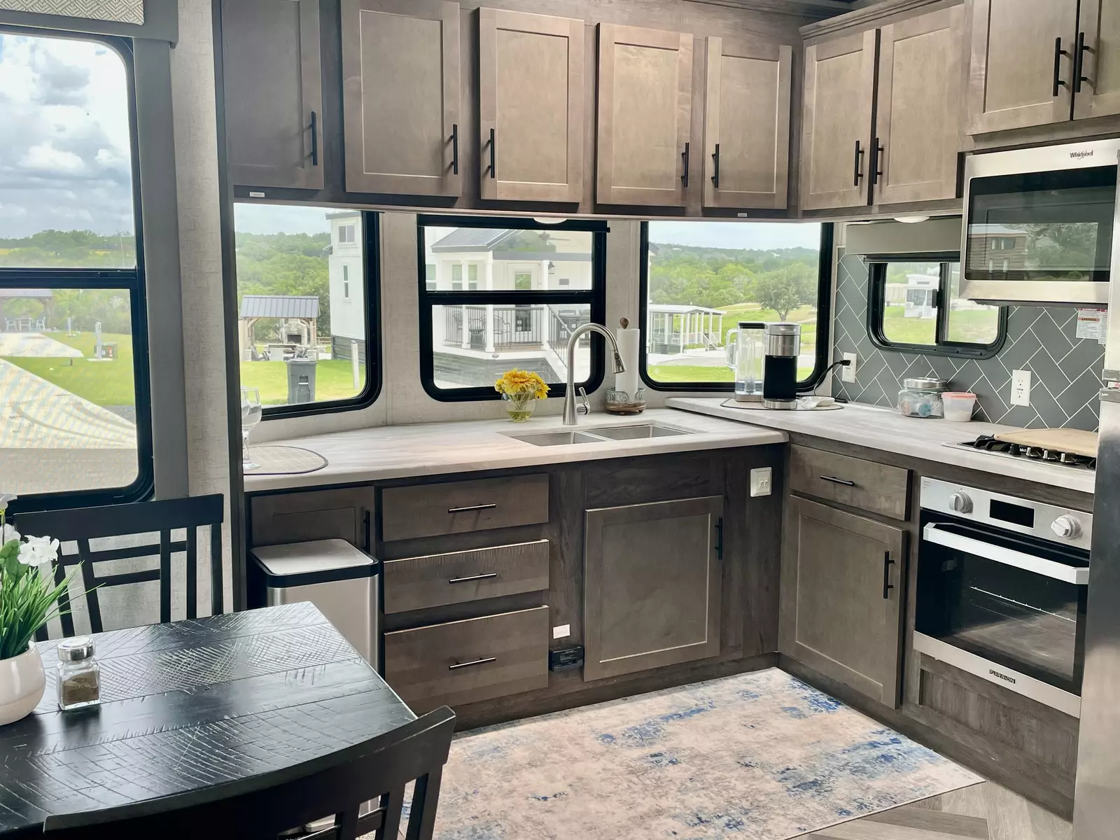 RV Rental 024