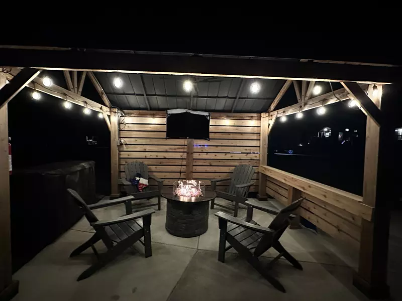 Executive Site FF 111